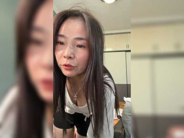 Mengya666 live cam on BongaCams