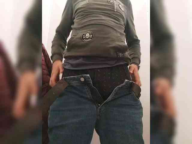 Evgeniu64 Live Webcam on BongaCams