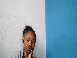 Zinah1's Live Webcam