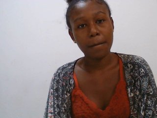 Zinah1's Live Webcam