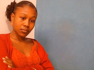 Zinah1's Live Webcam