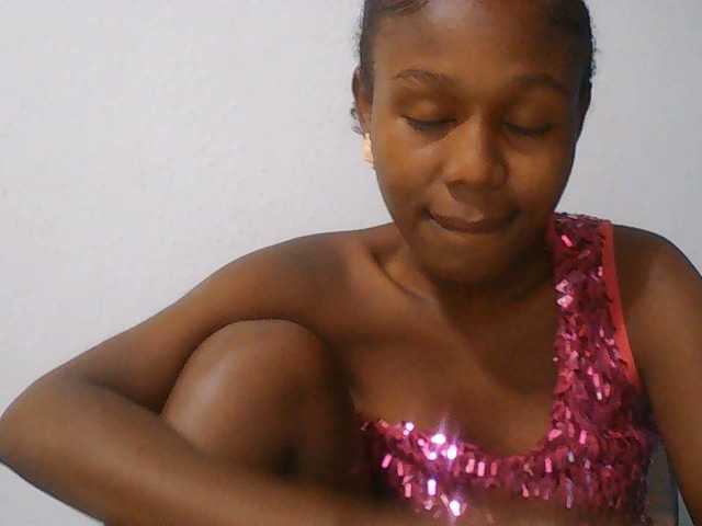 Zinah1 webcam
