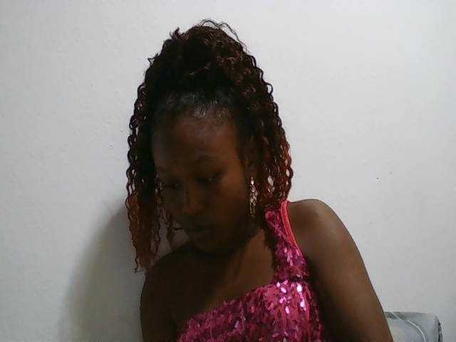 Zinah1 webcam