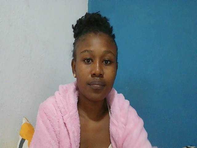 zinah1 cam belle