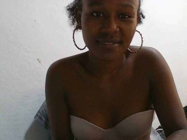 Zinah1 webcam