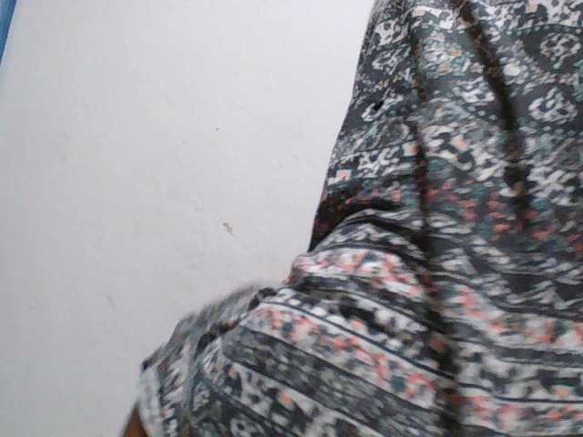 Zinah1 live cam on BongaCams