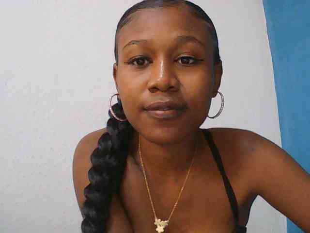 Zinah1 webcam