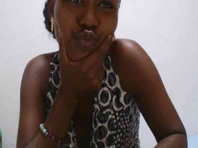 Zinah1 webcam