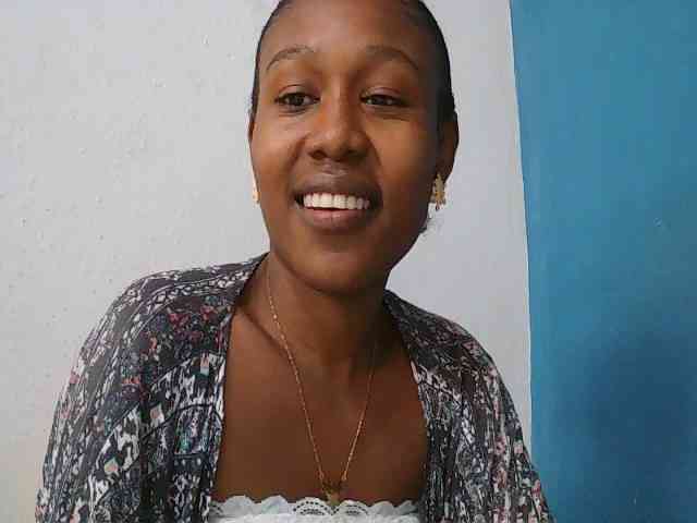 Modèle: Zinah1
