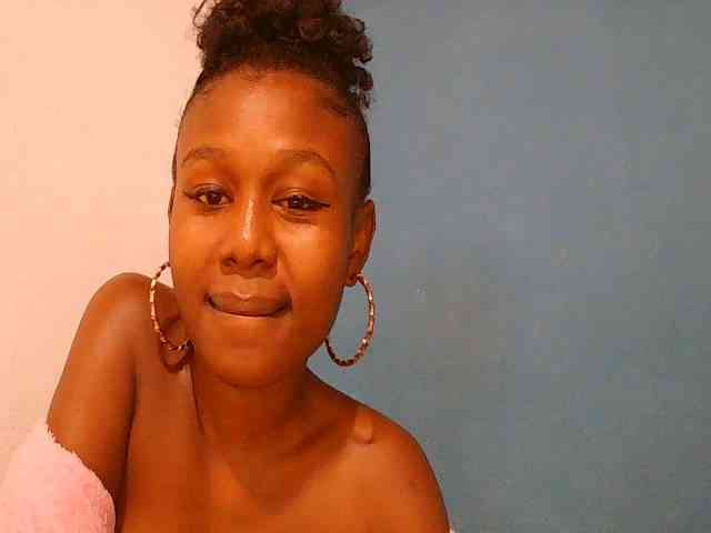 Zinah1 webcam