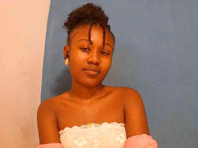 Zinah1 webcam