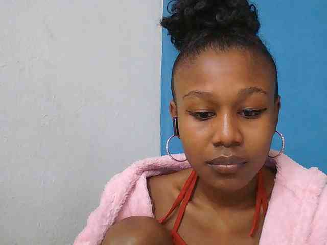 Zinah1 webcam