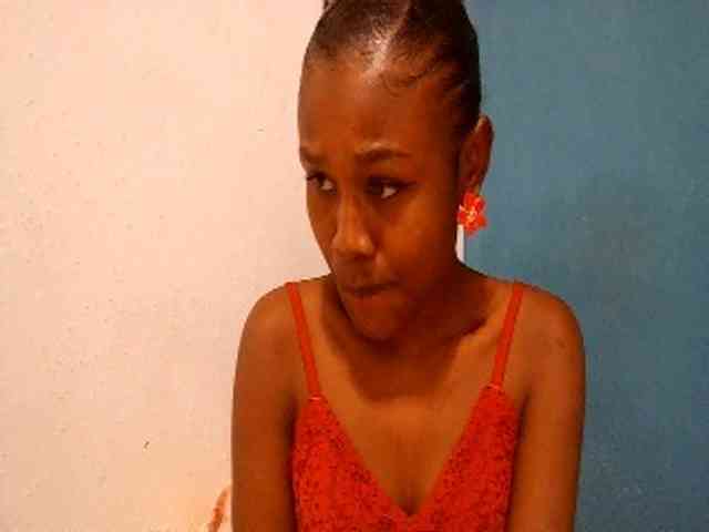 Zinah1 webcam