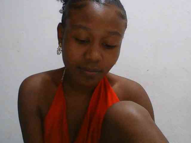 Zinah1 webcam