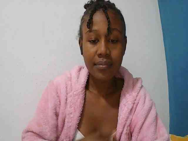 Zinah1 webcam