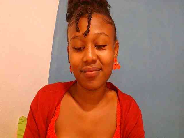 Zinah1 webcam