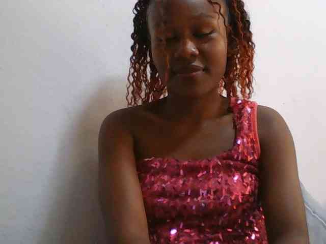 Zinah1 webcam