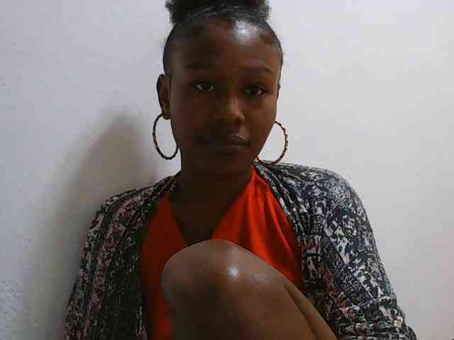 Zinah1 webcam