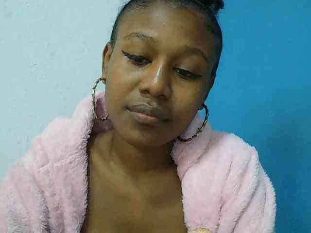 Zinah1 webcam
