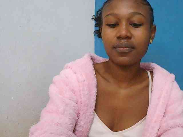 Zinah1 webcam