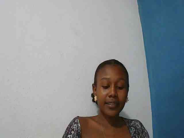 Zinah1 webcam