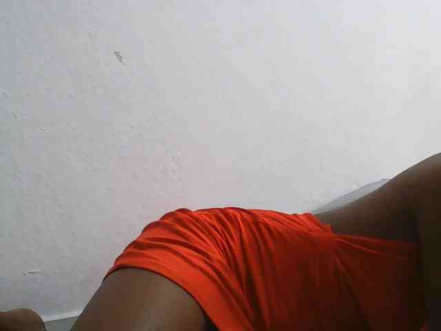 Zinah1 webcam