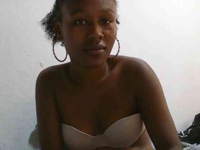 Modèle: Zinah1