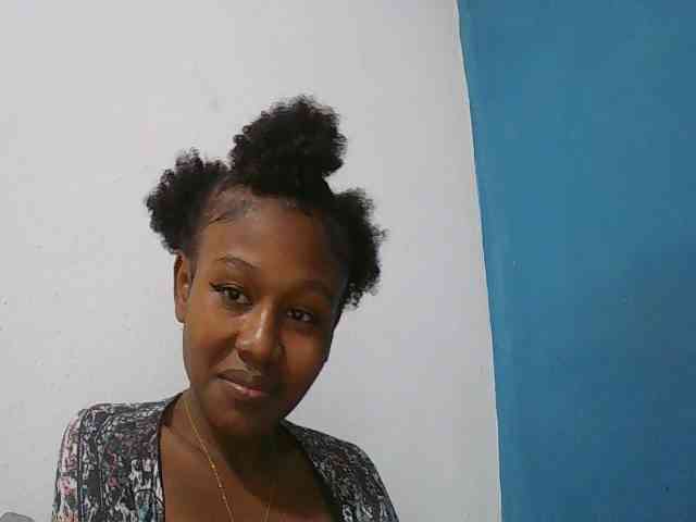 Zinah1 webcam
