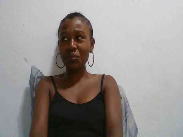 Zinah1 webcam