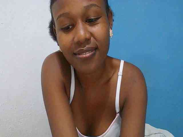 Zinah1 webcam