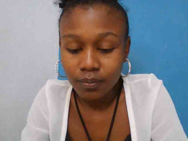 Zinah1 webcam
