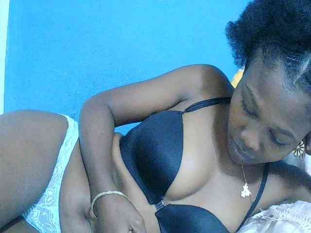 Zinah1 webcam
