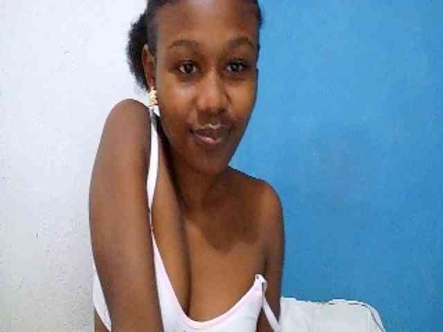 Zinah1 webcam