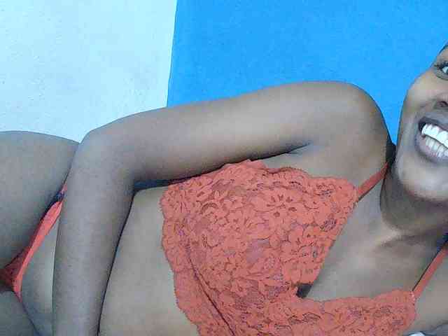 Zinah1 webcam