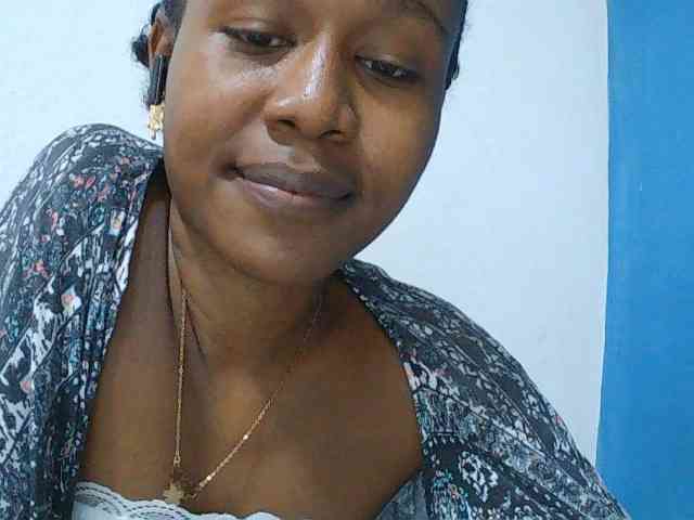 Zinah1 webcam