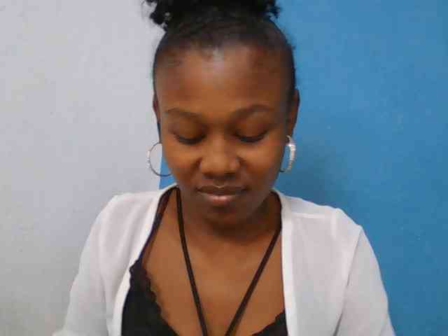 Zinah1 webcam