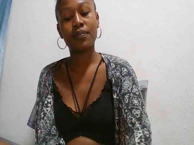 Zinah1 webcam