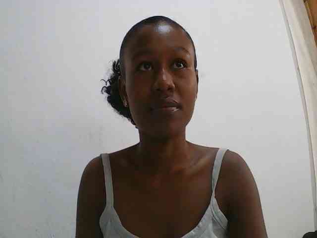 Modèle: Zinah1