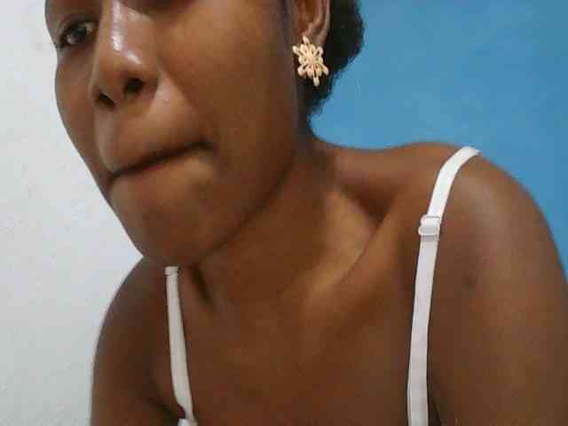 Zinah1 webcam