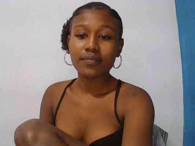 Zinah1 webcam