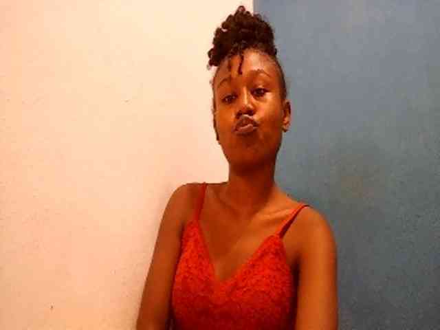 Zinah1 webcam