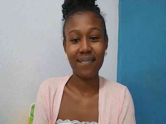 Zinah1 webcam