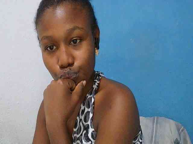 Zinah1 webcam