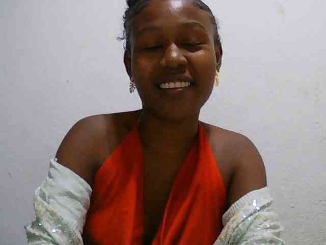 Zinah1 webcam