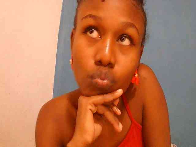 Zinah1 webcam