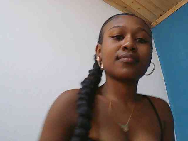 Zinah1 webcam