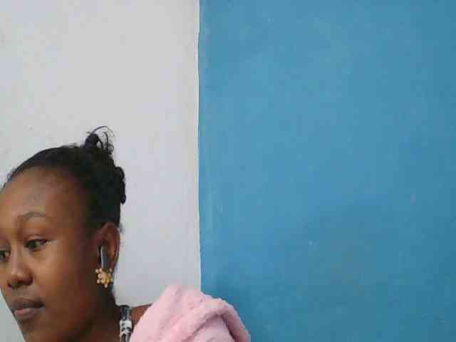 Zinah1 webcam
