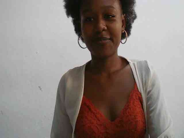 Zinah1 webcam