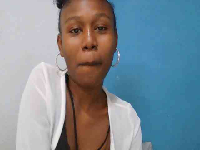 Zinah1 webcam