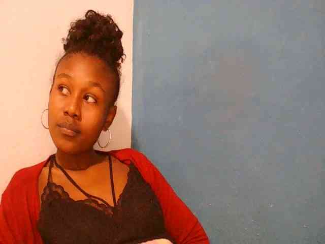 Zinah1 webcam